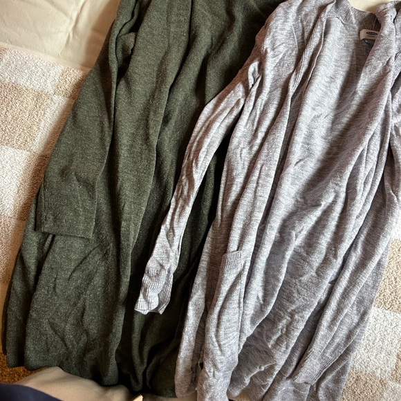 Long Cardigan Set - Picture 3 of 10